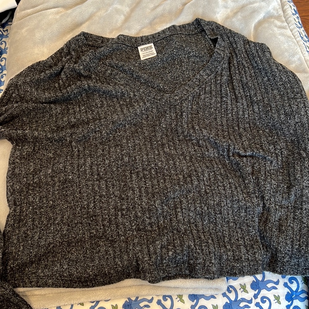 grey long sleeve from pink